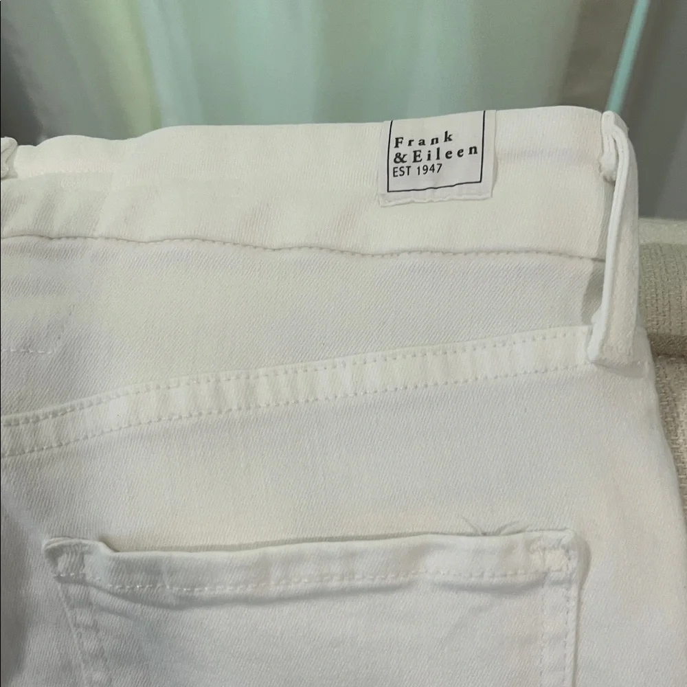 Frank & Eileen Women's White Sligo Ankle Jeans - Picture 5 of 12